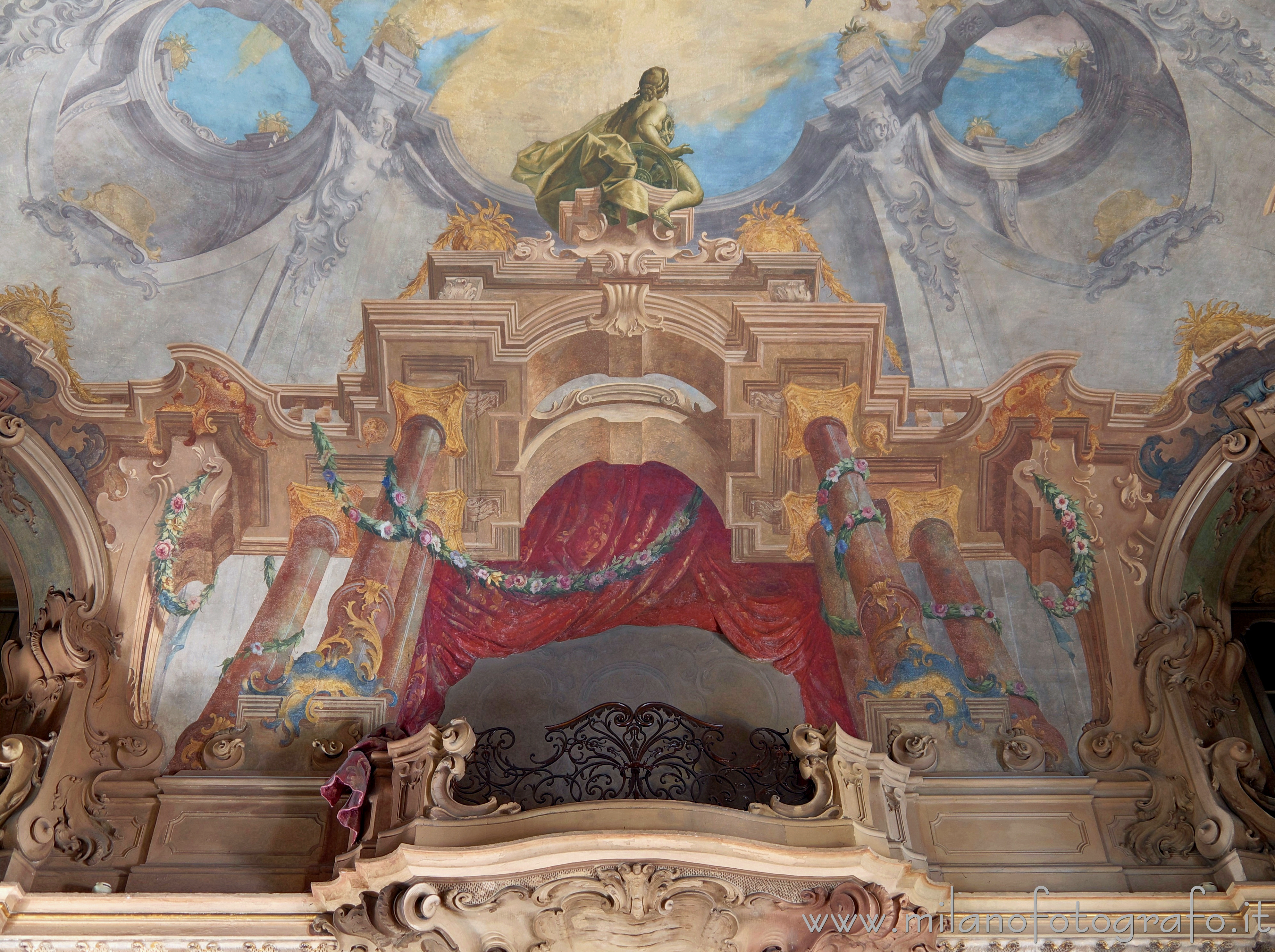 Milan (Italy) - Fake balcony in the main hall of Visconti Palace